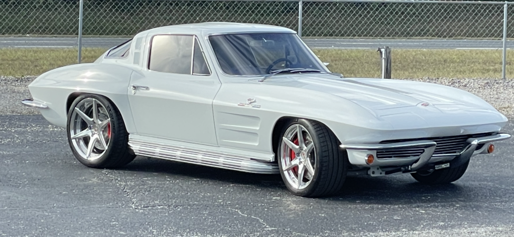 1964 Corvette Coupe Restomod LT4-Wilkinson